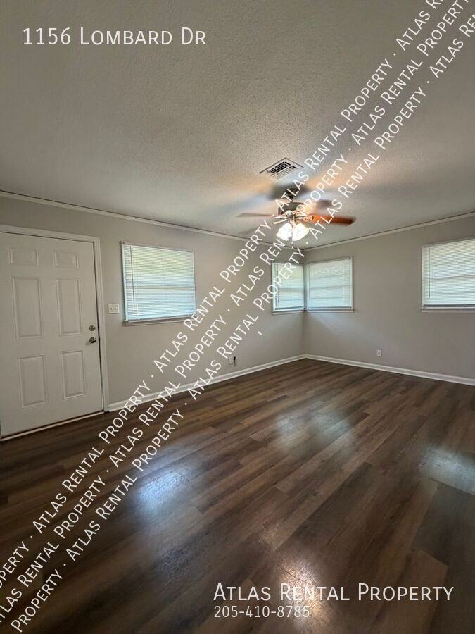 1156 Lombard Dr - Photo 3 of 14