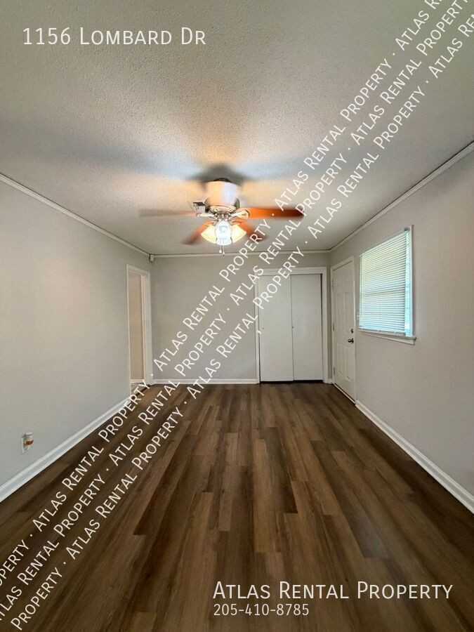 1156 Lombard Dr - Photo 4 of 14