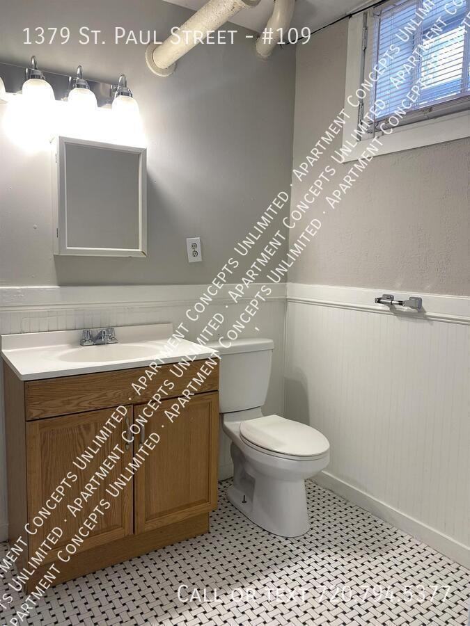 1379 Saint Paul St #109 - Photo 7 of 10