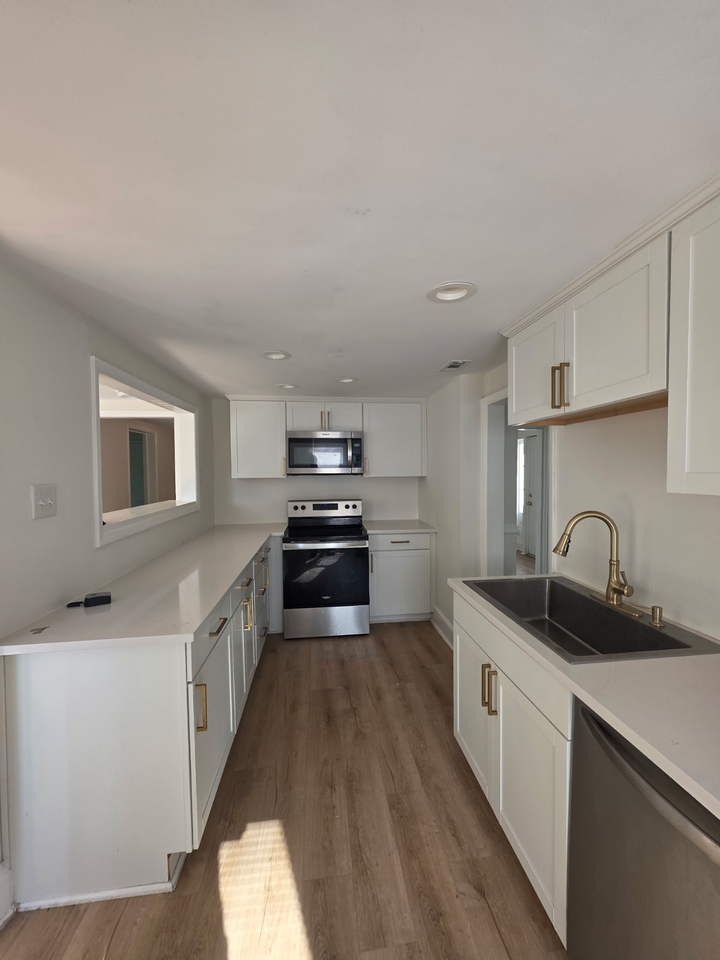 112B Fairfield Cir #NA - Photo 3 of 15