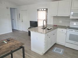 featured image of 1212 Arnold Rd