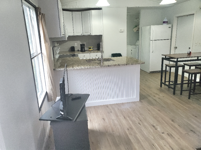 1212 Arnold Rd - Photo 6 of 19