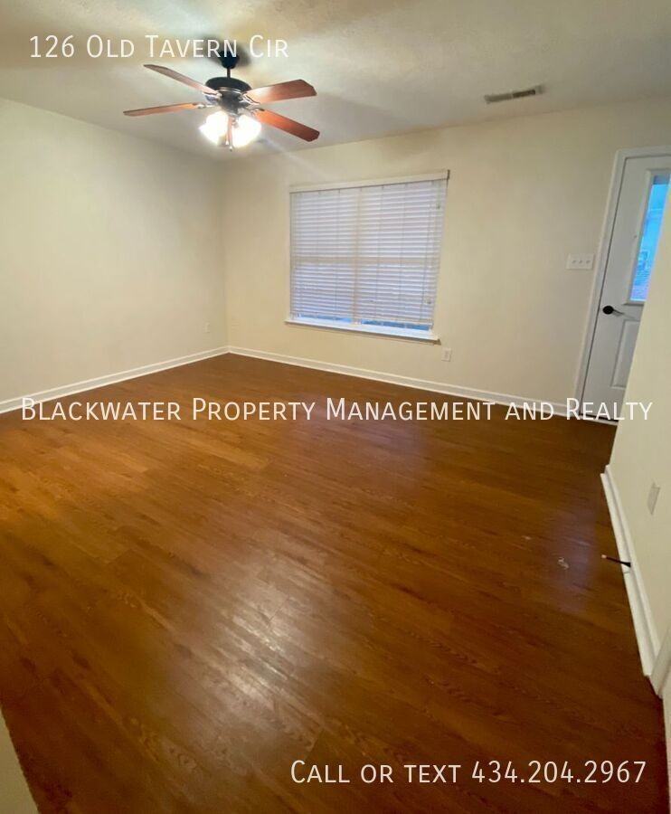 126 Old Tavern Cir - Photo 5 of 20