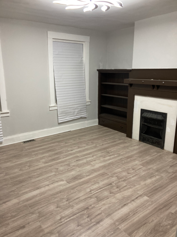 132 Stamm Ave #1 - Photo 5 of 10