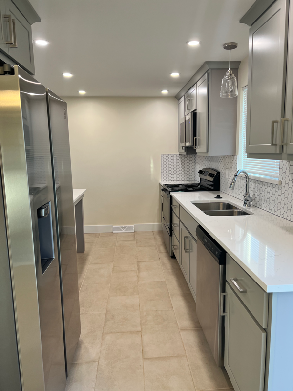 11316 Flatiron Dr - Photo 3 of 22