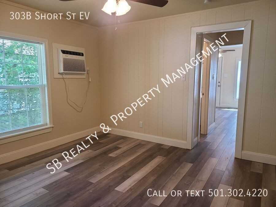 303B Short St - Photo 5 of 8