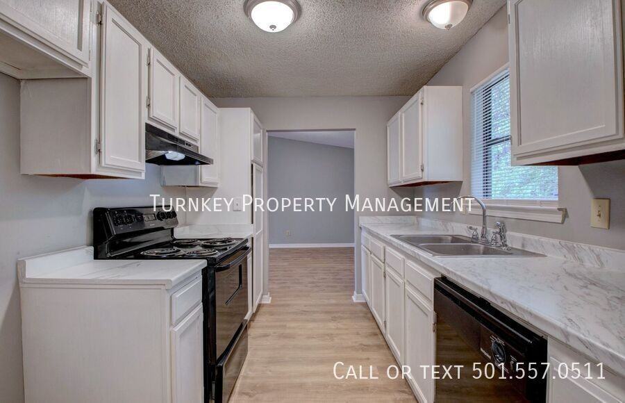 3308 Holt St - Photo 2 of 18