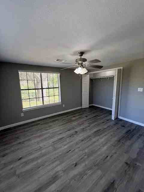 1050 Turner Dr - Photo 2 of 16