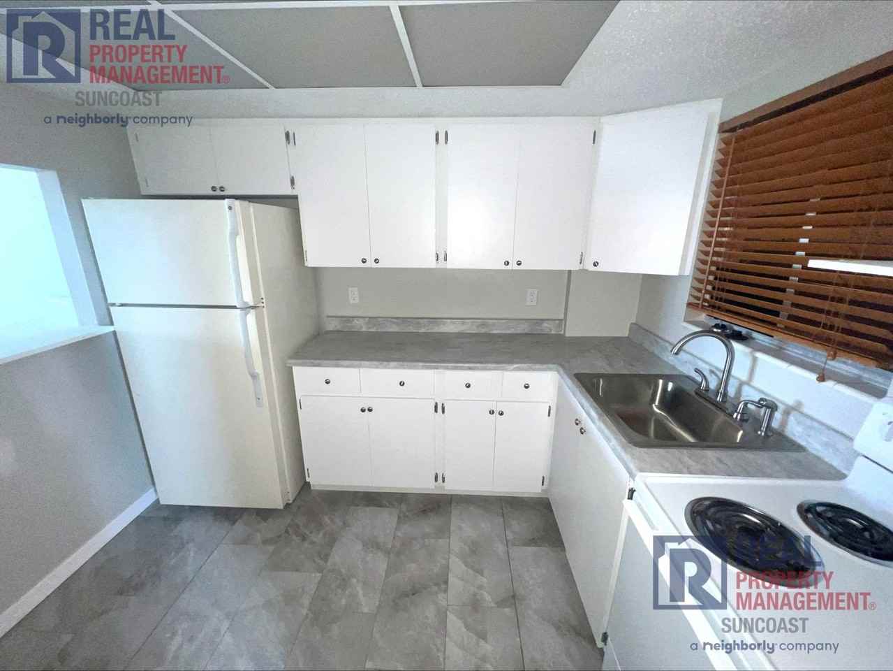 4109 Lake Bayshore Dr #407 - Photo 7 of 19