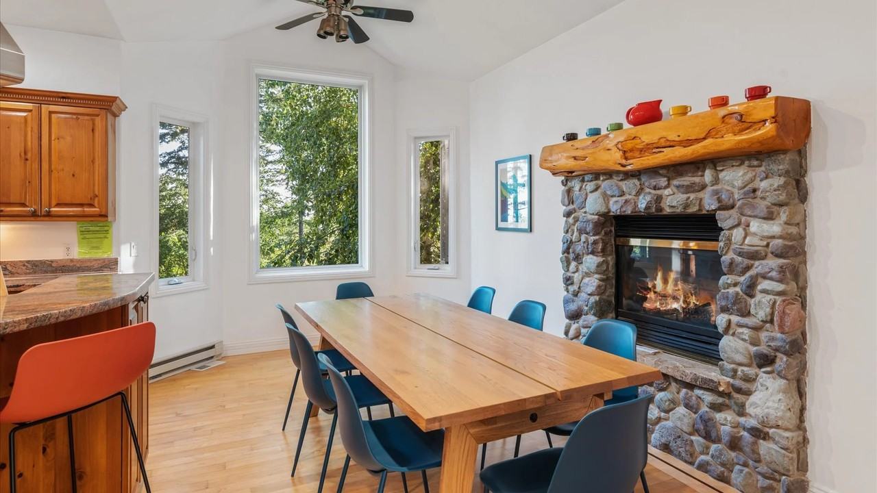 825 Cantrell Ct - Photo 6 of 20