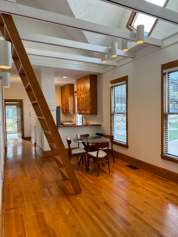 814 N Park Ave - Photo 4 of 20