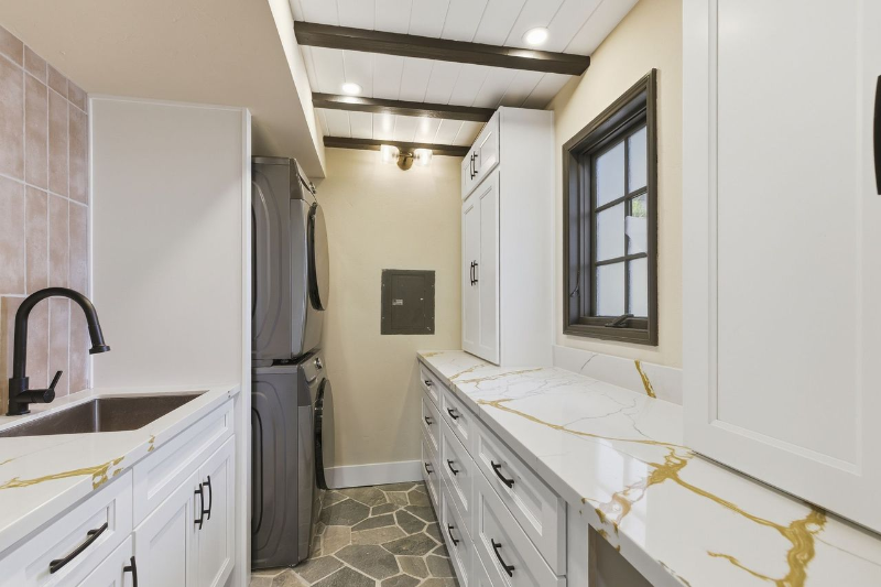 3608 Wilshire Ter - Photo 7 of 35