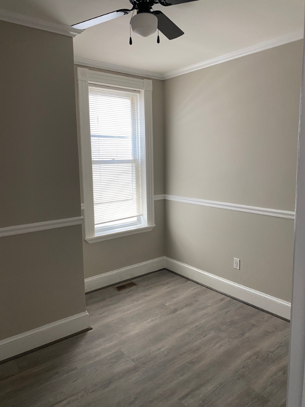 3419 Mondawmin Ave - Photo 2 of 11