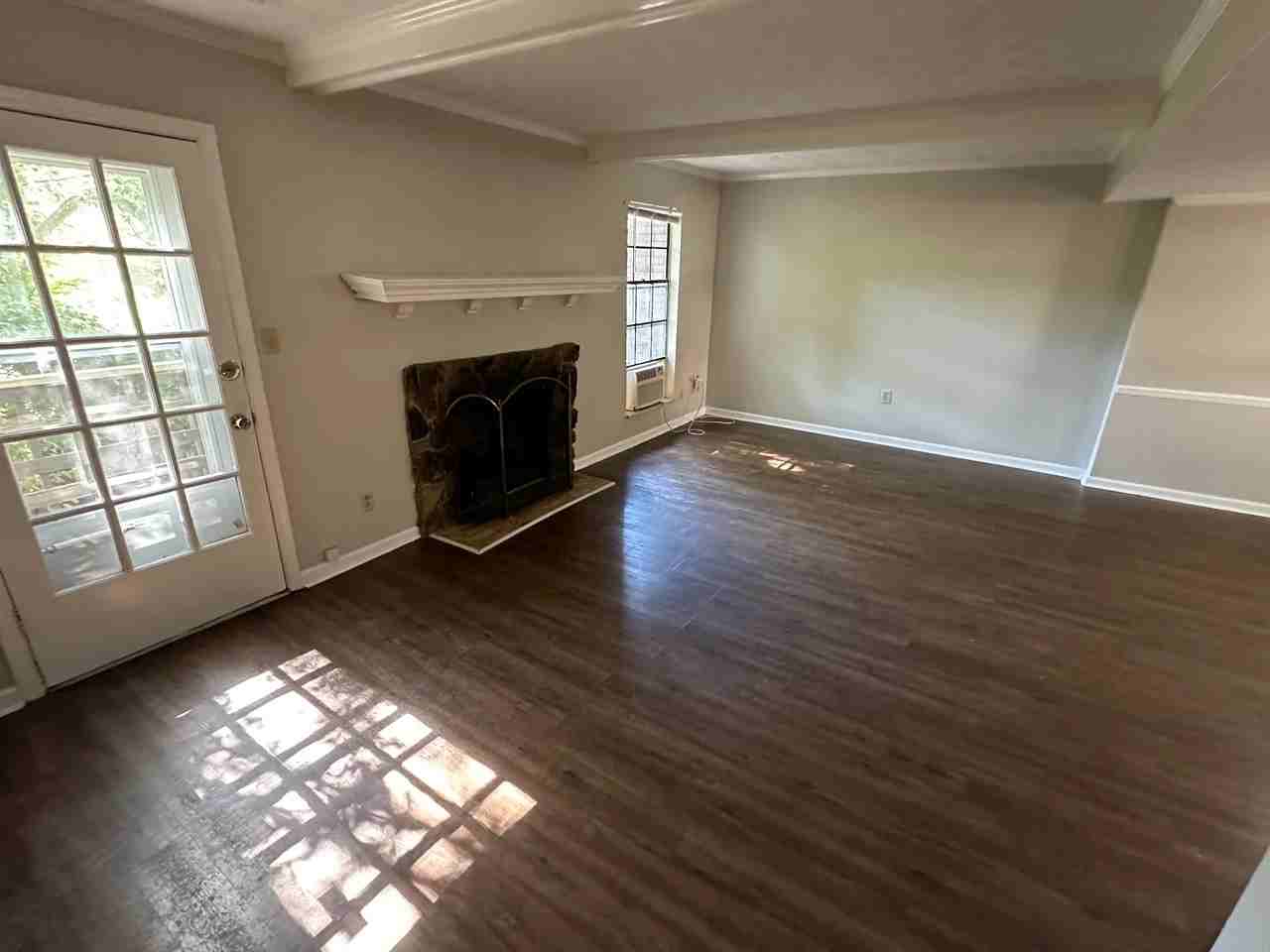 6427 Woodstone Ter - Photo 4 of 23