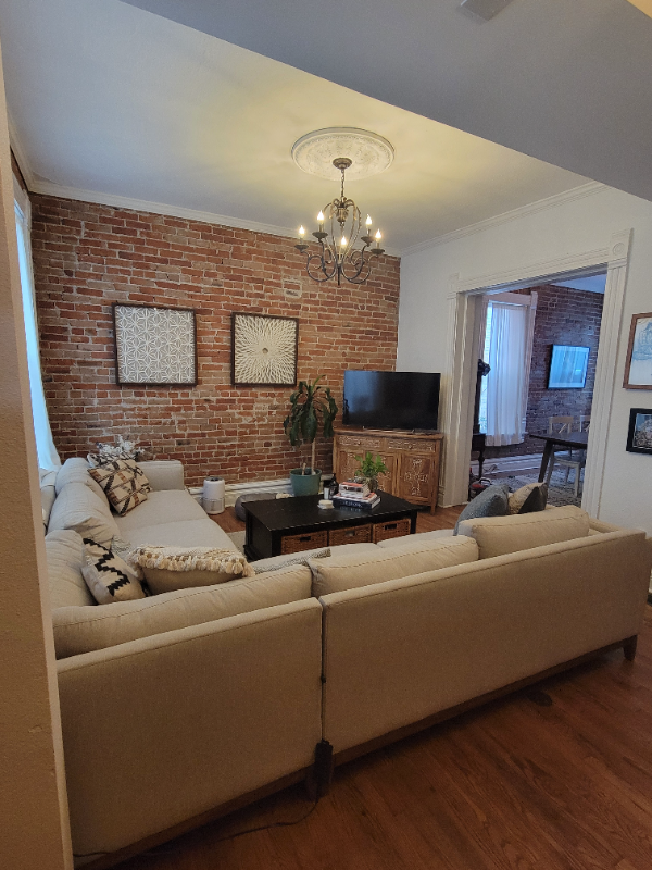 1148 Mariposa St - Photo 4 of 25