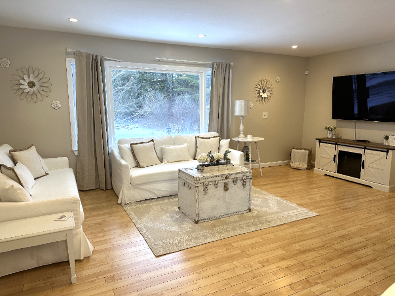 12 Charles St - Photo 2 of 18