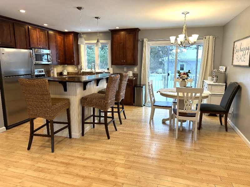 12 Charles St - Photo 5 of 18