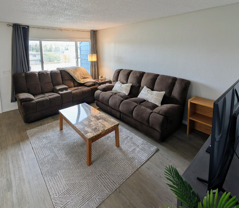 1009 W 30th Ave #7 - Photo 2 of 16