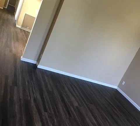 831 E Burnett Ave - Photo 3 of 9