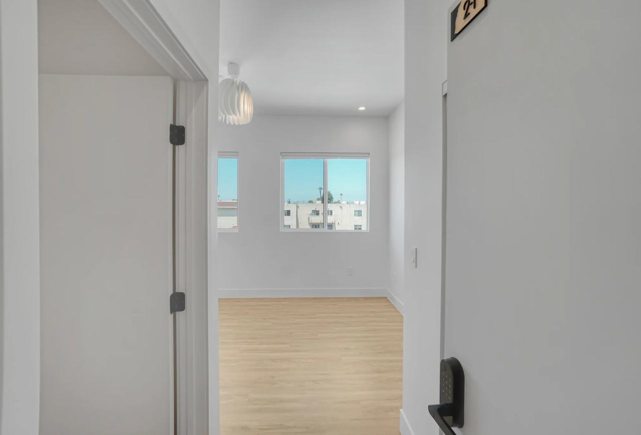 4800 S Slauson Ave #4802 - Photo 3 of 20