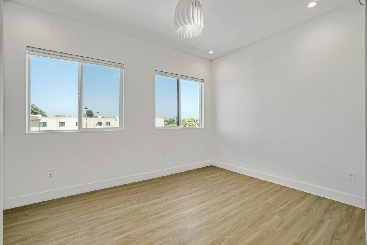 4800 S Slauson Ave #4802 - Photo 4 of 20