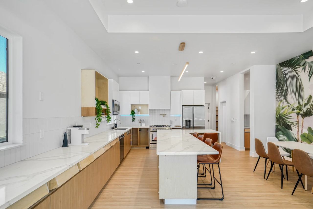 4800 S Slauson Ave #4802 - Photo 6 of 20