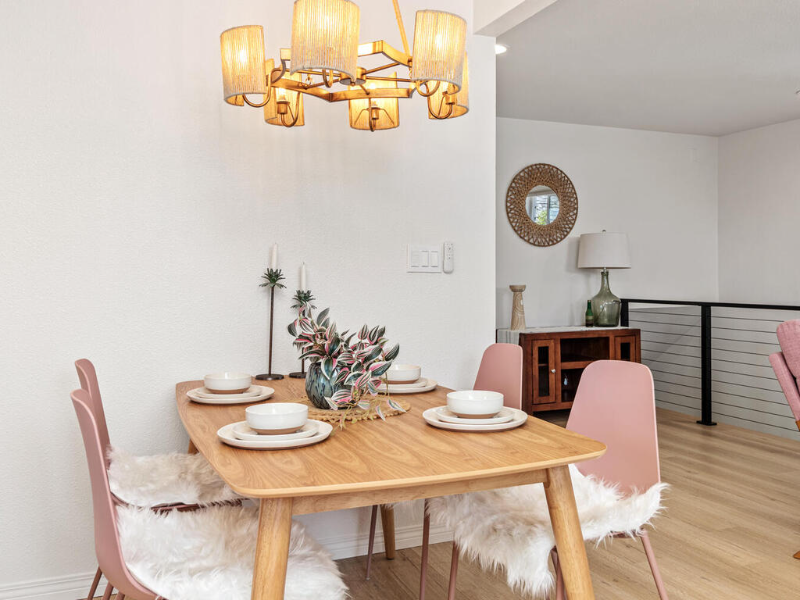 425 S Nevada St #B - Photo 2 of 18