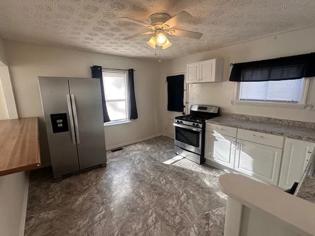 3061 Atwood Ter - Photo 4 of 11