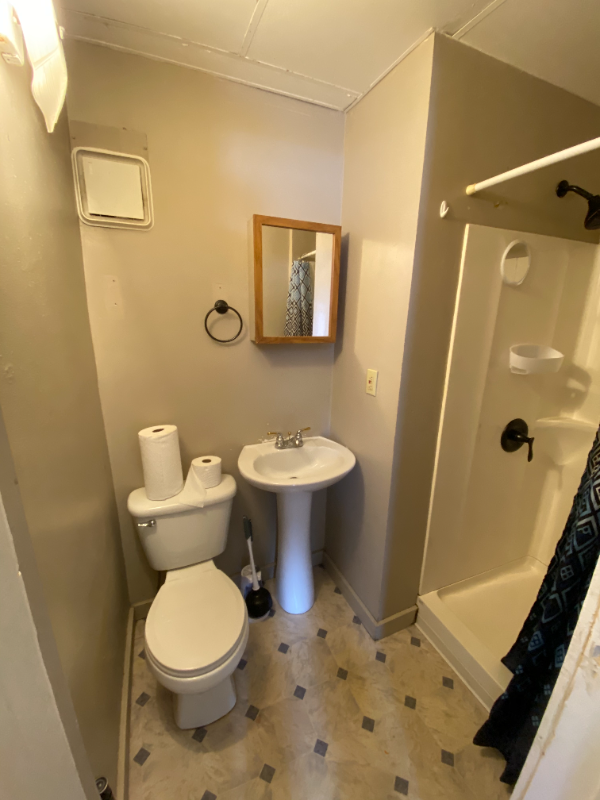 103 Kneale Ave S - Photo 4 of 6