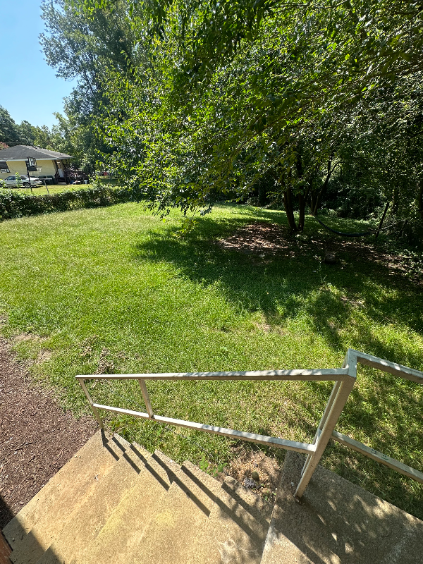 620 Grantland Dr - Photo 5 of 16