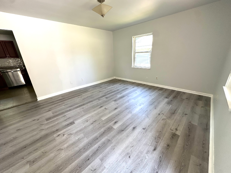 620 Grantland Dr - Photo 7 of 16