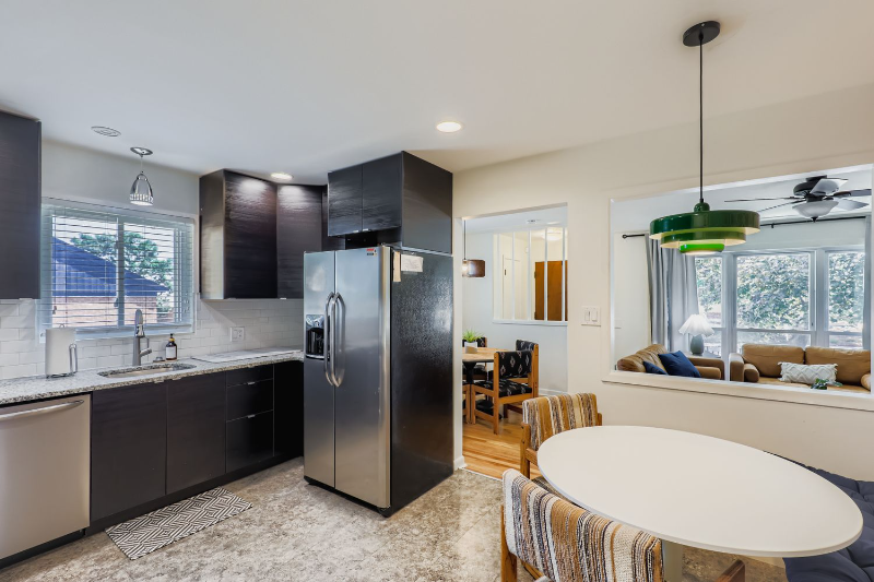 909 Ogden Cir - Photo 4 of 20