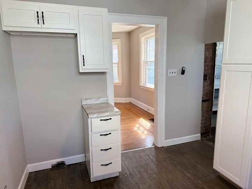 453 Purcell Ave - Photo 5 of 20