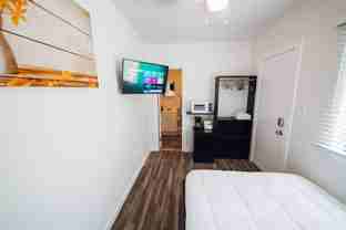 2115 Raymond Ave #2123B - Photo 1 of 1