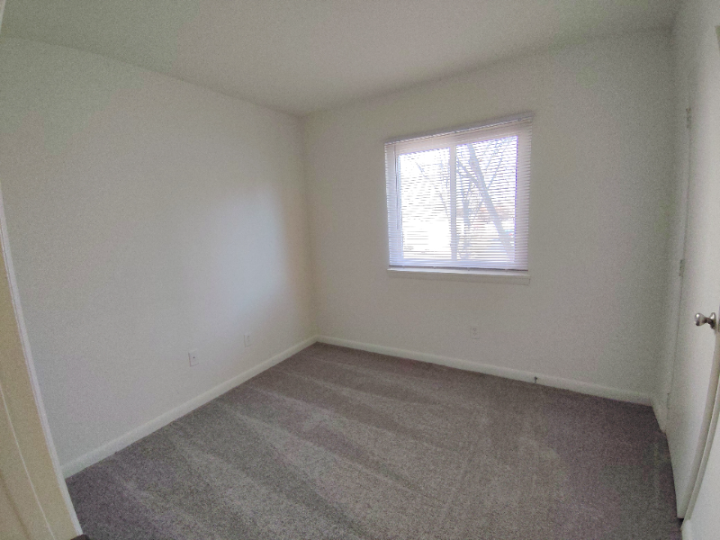 600 Reusens Rd #J109 - Photo 7 of 15