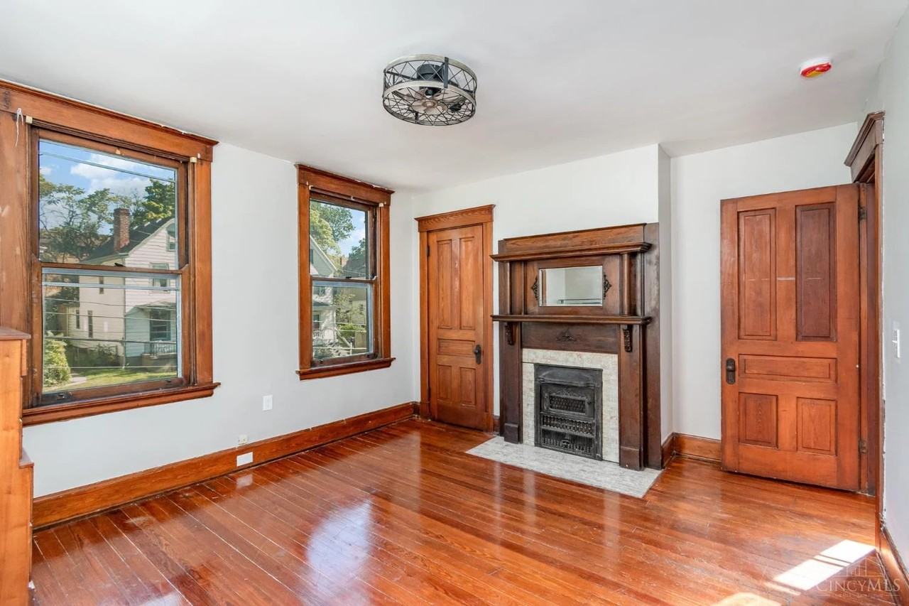 3013 Marshall Ave - Photo 7 of 14