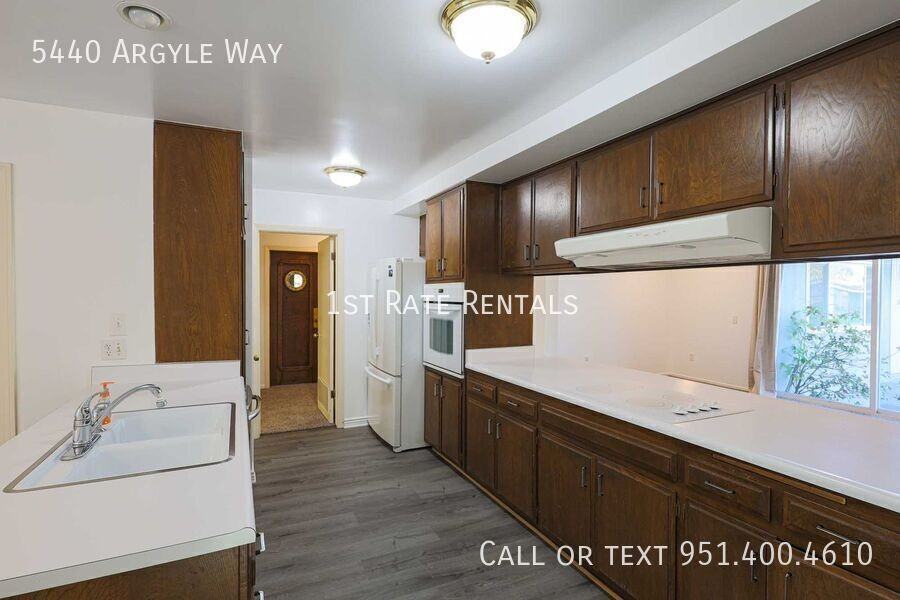 5440 Argyle Way - Photo 7 of 22