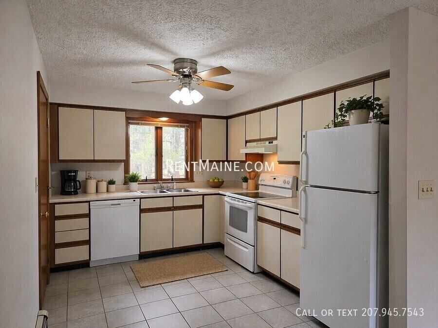 5 Hartley St #2 - Photo 2 of 19