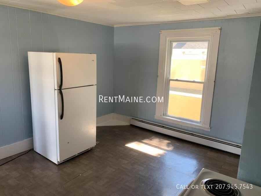 29 Holyoke St #2 - Photo 3 of 12