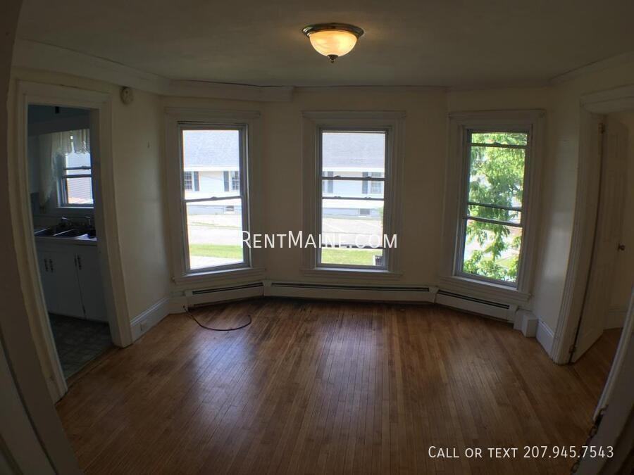 29 Holyoke St #2 - Photo 4 of 12