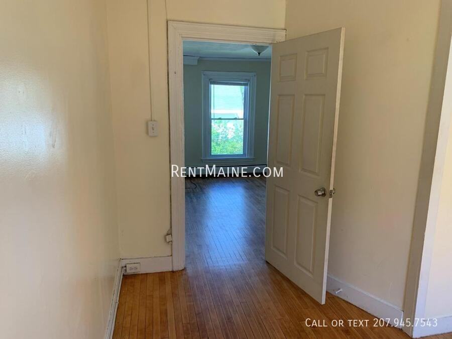 29 Holyoke St #2 - Photo 7 of 12