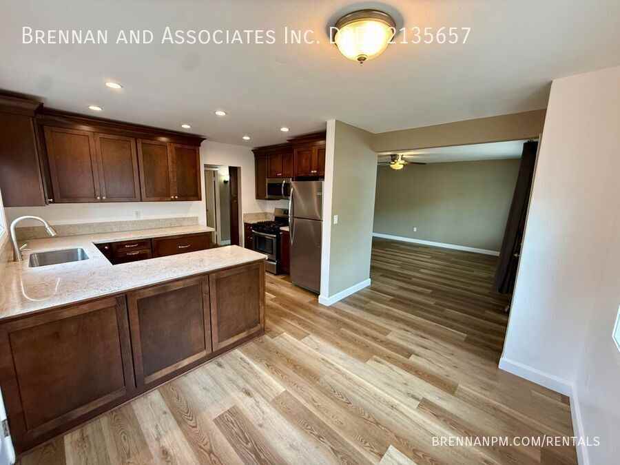 1569 Parrot St - Photo 2 of 30