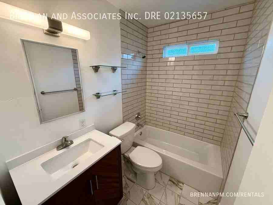 1569 Parrot St - Photo 7 of 30