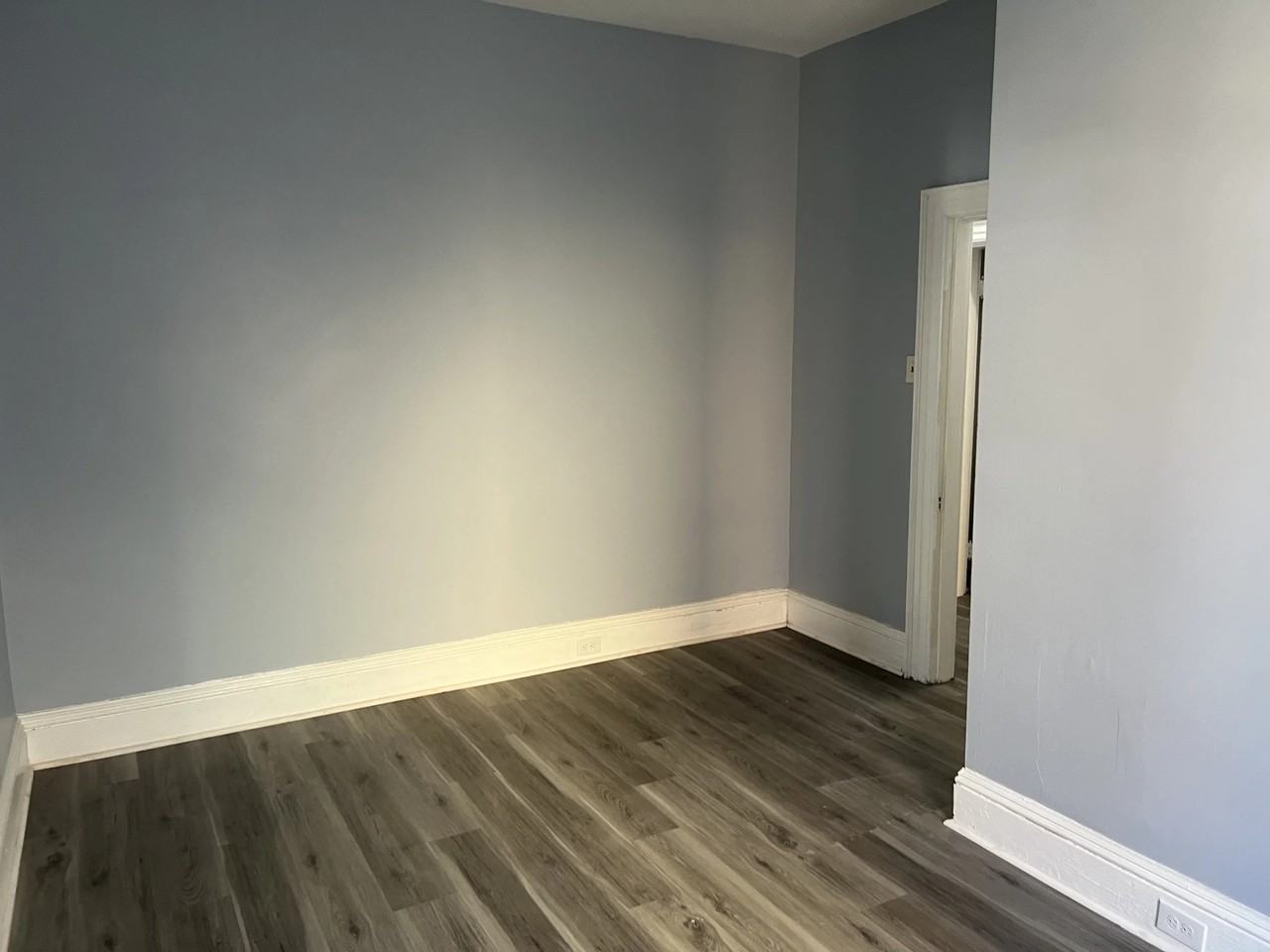 326 S Potomac St #1 - Photo 6 of 7