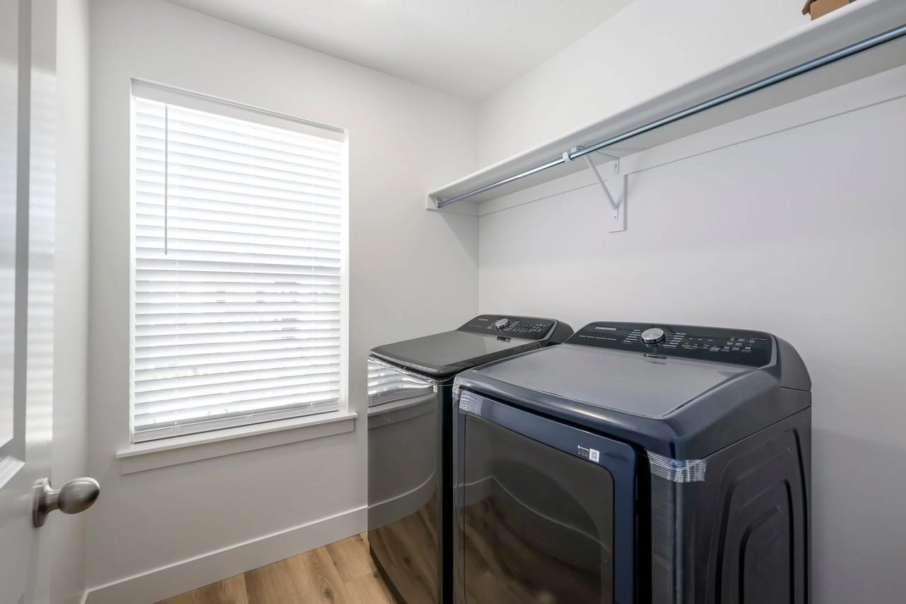 3935 Wn - Photo 3 of 20