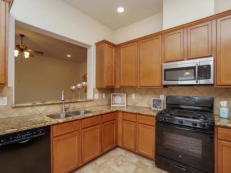 24519 Red Bluff Trl - Photo 6 of 15