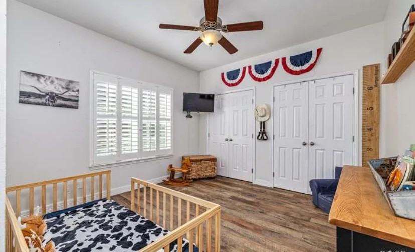 1223 Dorchester Dr - Photo 7 of 9