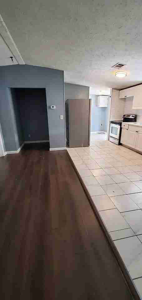 7703 Doe Run #1A - Photo 2 of 6