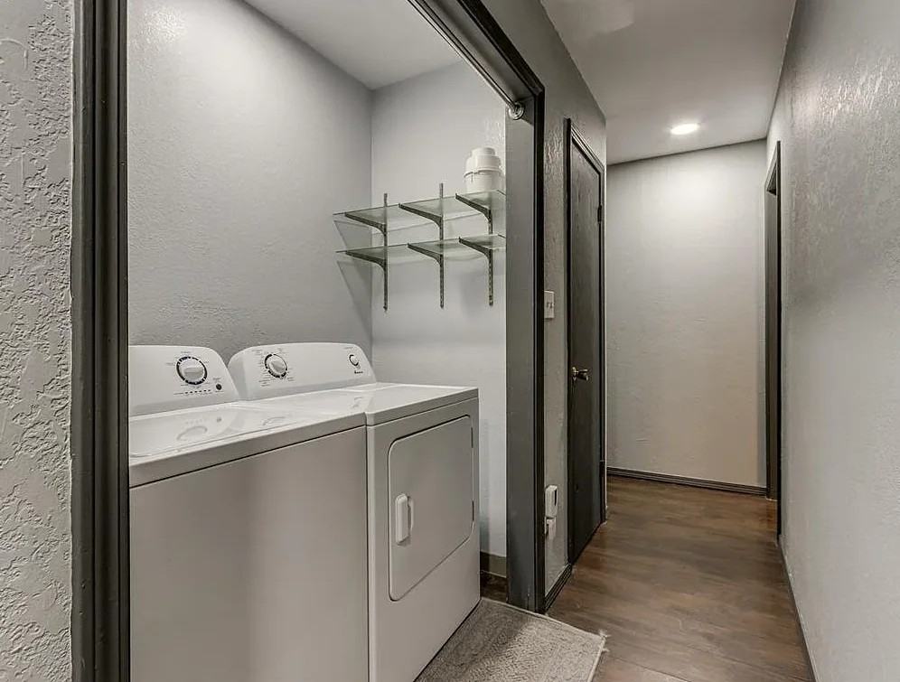 2100 N Kate Ave - Photo 7 of 8