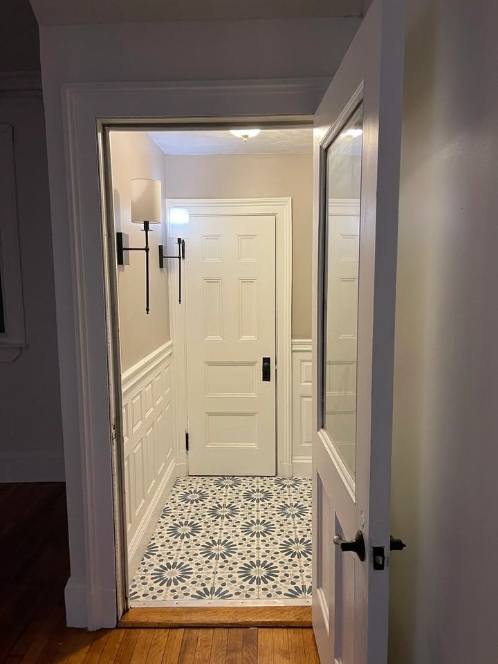 31 Crawford St #1 - Photo 2 of 22